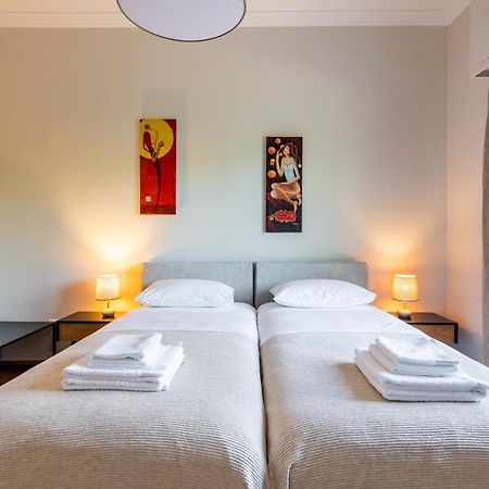 Renovated Apartment Near Acropolis アテネ エクステリア 写真
