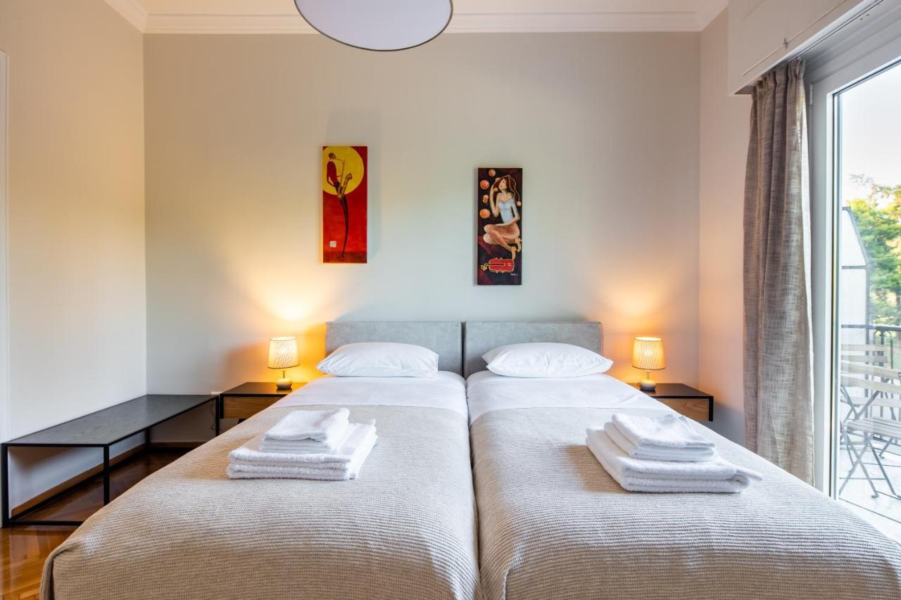 Renovated Apartment Near Acropolis アテネ エクステリア 写真