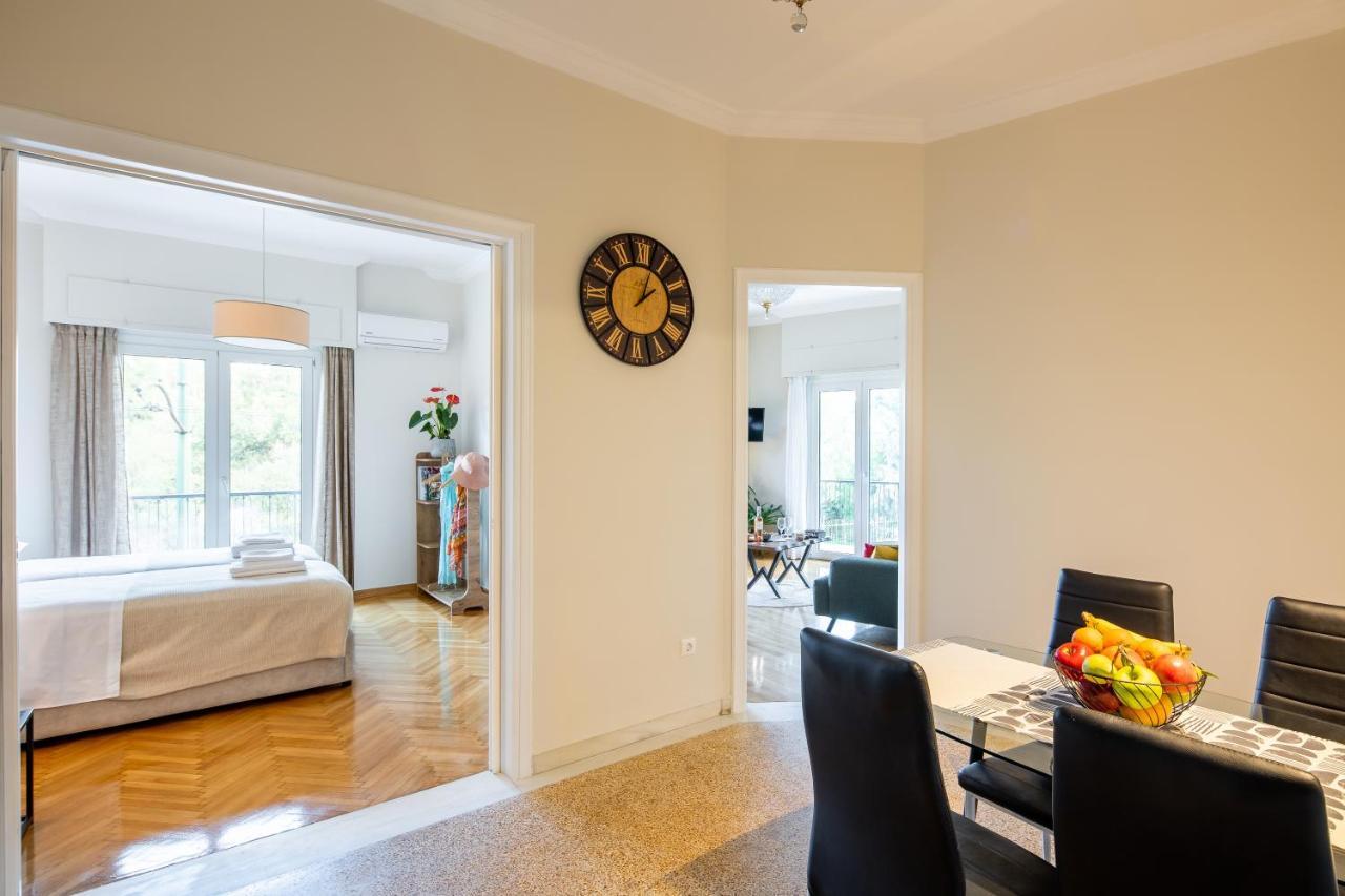 Renovated Apartment Near Acropolis アテネ エクステリア 写真