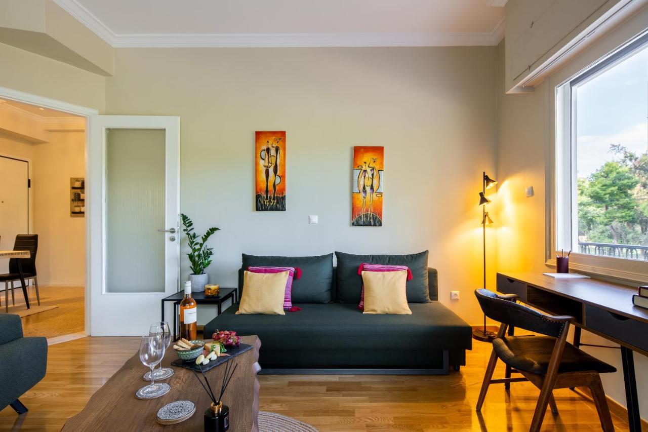 Renovated Apartment Near Acropolis アテネ エクステリア 写真