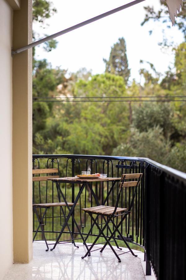 Renovated Apartment Near Acropolis アテネ エクステリア 写真