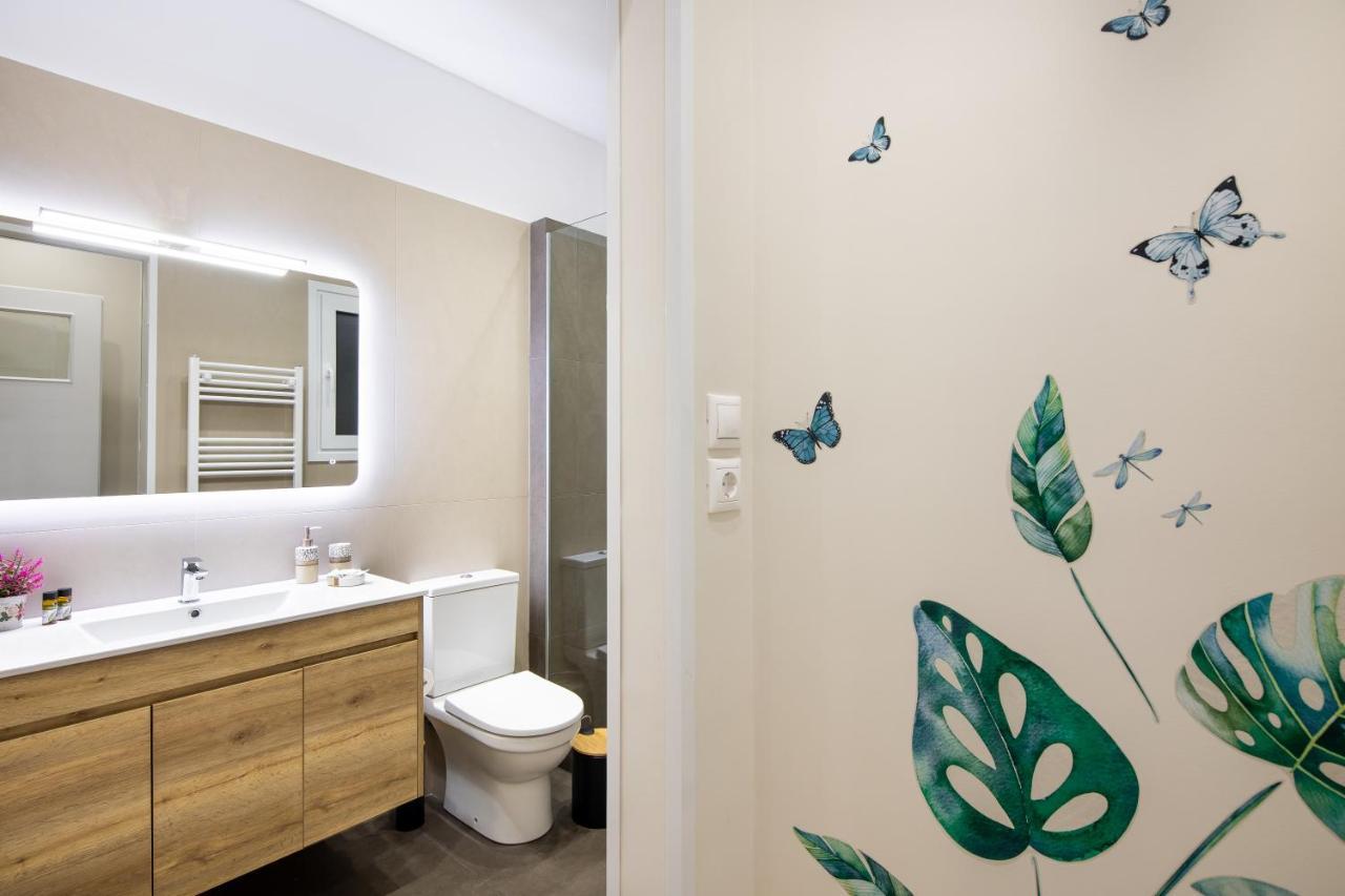 Renovated Apartment Near Acropolis アテネ エクステリア 写真